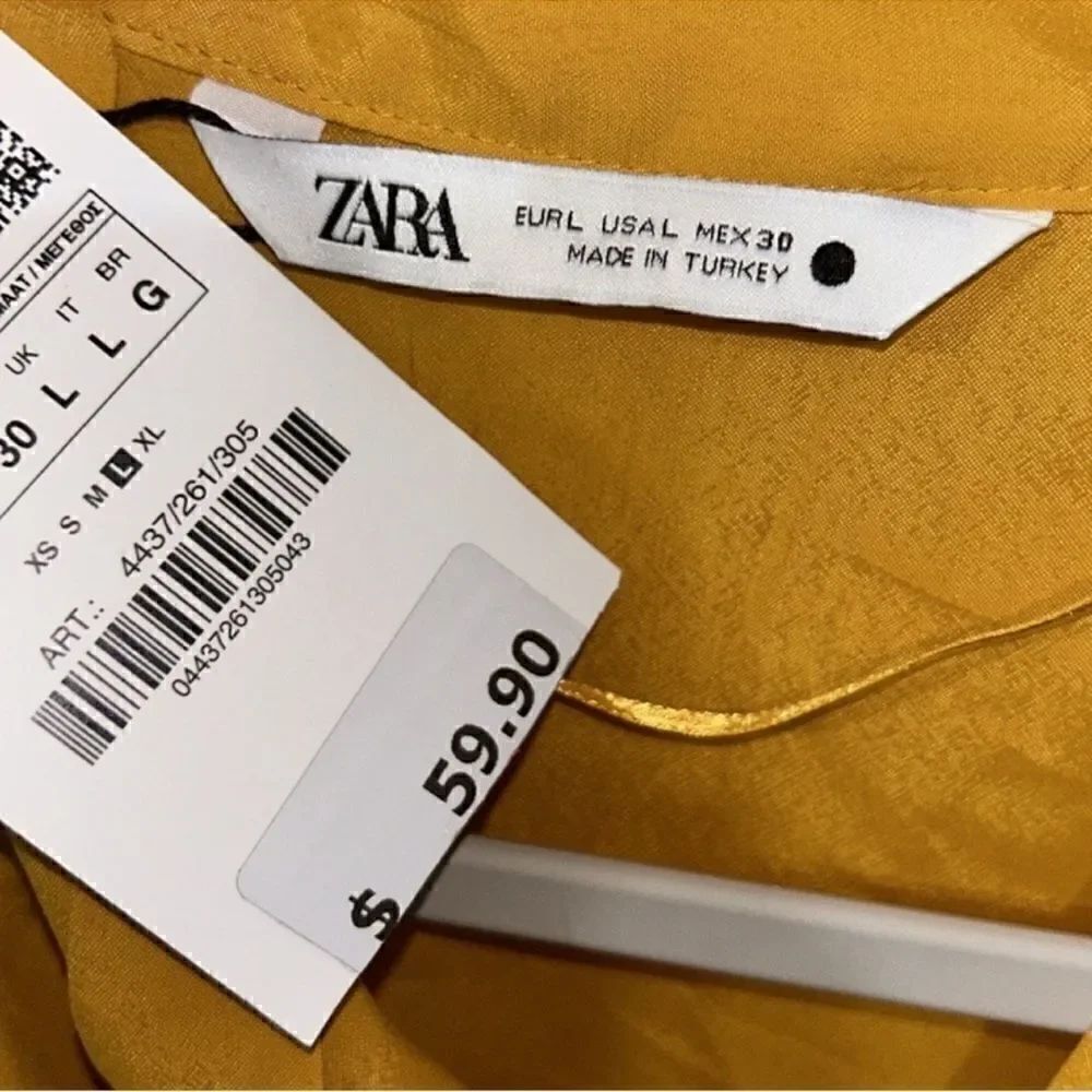Zara Flowy Yellow Top/Blouse with
Bow(Size Large) - Picture 5 of 6